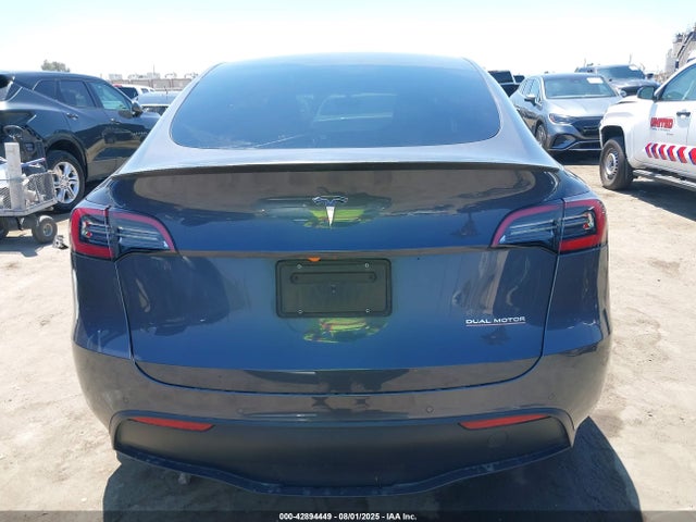 7SAYGDEF3NF532101 Tesla Model Y