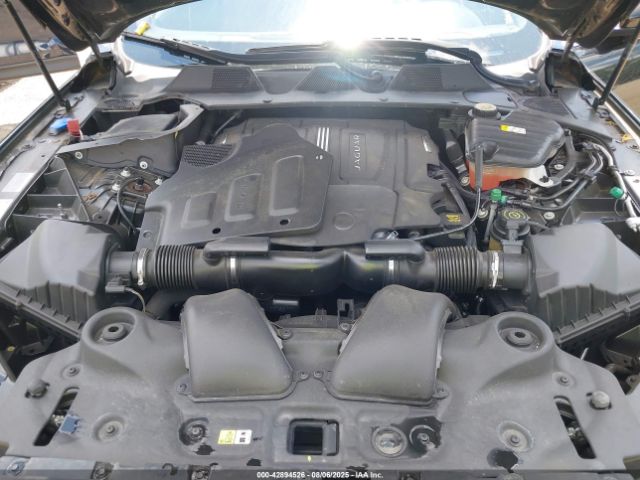 2015 JAGUAR XJ SAJWA2GZ7F8V89213 Photo 9