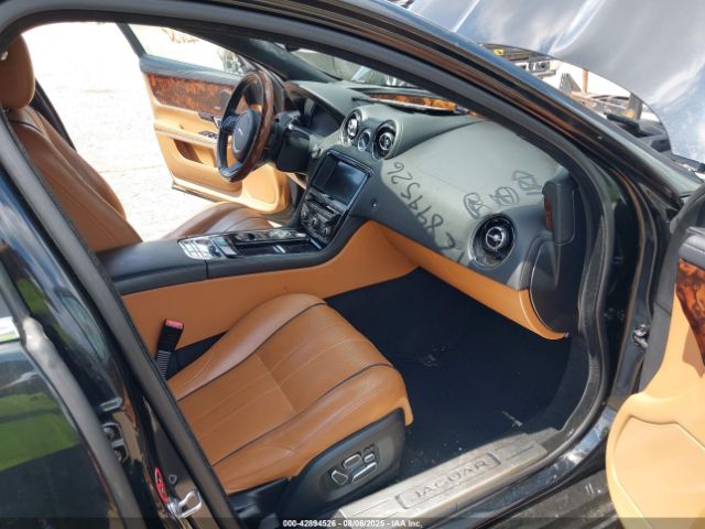 2015 JAGUAR XJ SAJWA2GZ7F8V89213 Photo 4