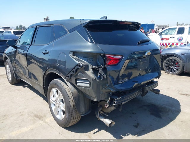Chevrolet lgx 2020 3GNKBCRS2LS579974 Image 3