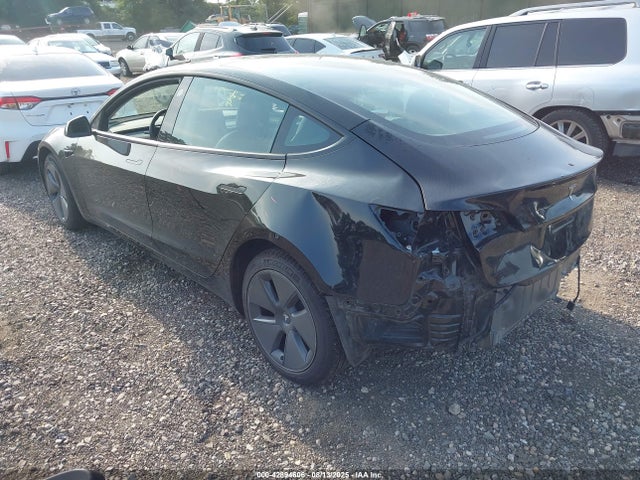 2022 TESLA MODEL 3 5YJ3E1EA2NF107243 Photo 2