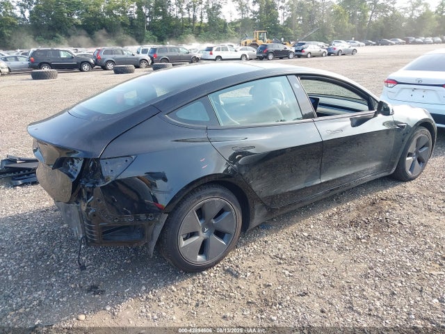 2022 TESLA MODEL 3 5YJ3E1EA2NF107243 Photo 3