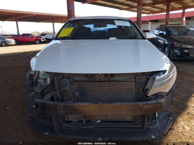 5XXGT4L37JG230900 KIA gdi