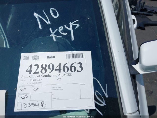 2C3CCABG6KH561472 Chrysler 300