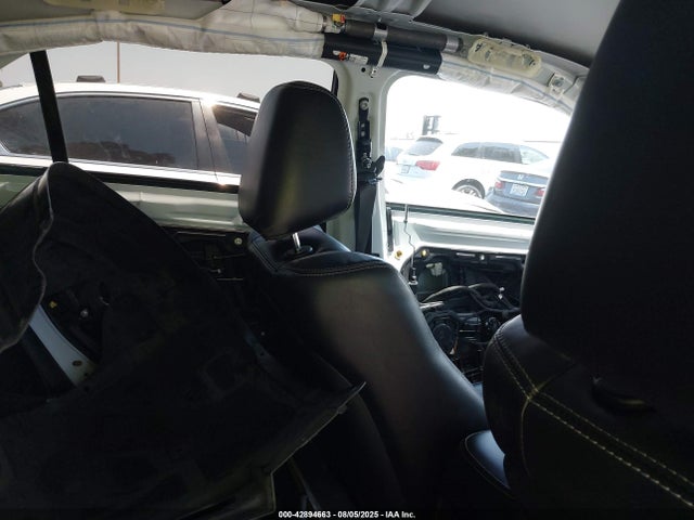 2C3CCABG6KH561472 Chrysler 300