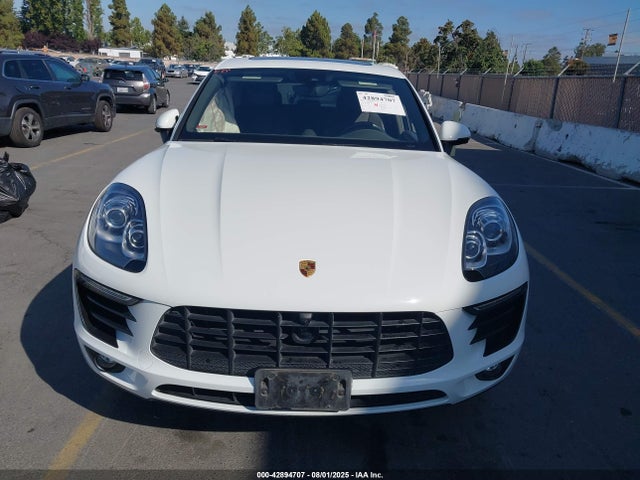 Porsche Macan 2017 WP1AB2A52HLB10111 Image 12
