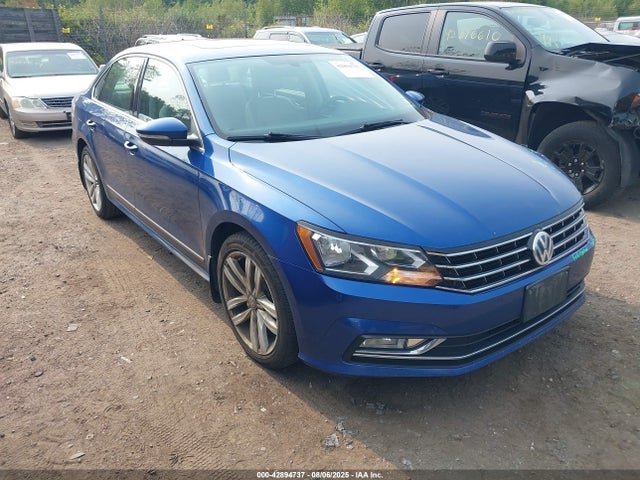 Volkswagen 2016 2016 1VWCT7A30GC027260 Image 13