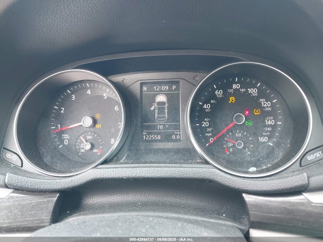 Volkswagen 2016 2016 1VWCT7A30GC027260 Image 7