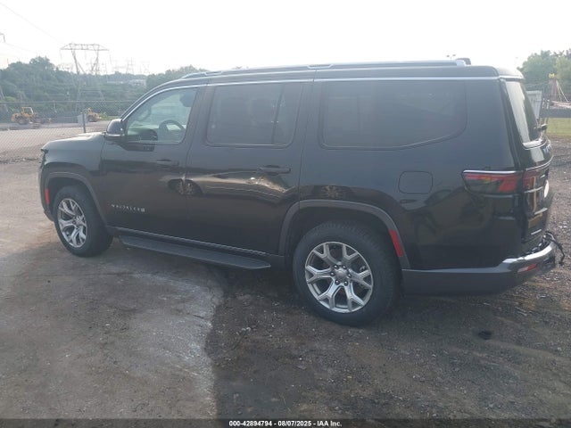 1C4SJVBT6NS113960 Jeep Wagoneer