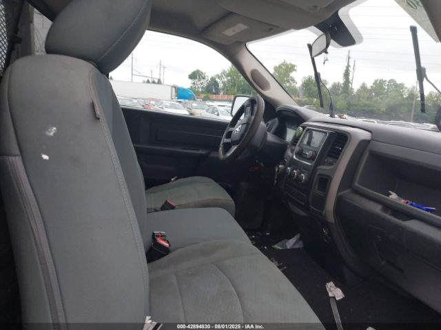 2016 RAM 1500 3C6JR7DG8GG352931 Photo 4