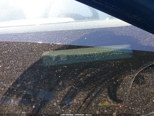 2019 TESLA MODEL 3 5YJ3E1EB3KF195465 Photo 8