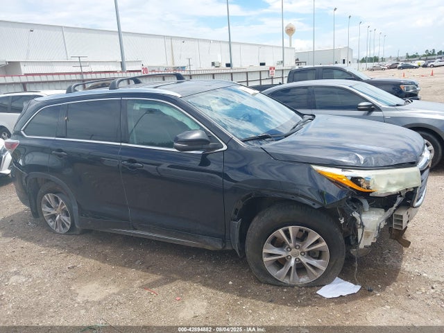 Toyota 2gr-fe 2015 5TDKKRFH2FS050649 Image 14