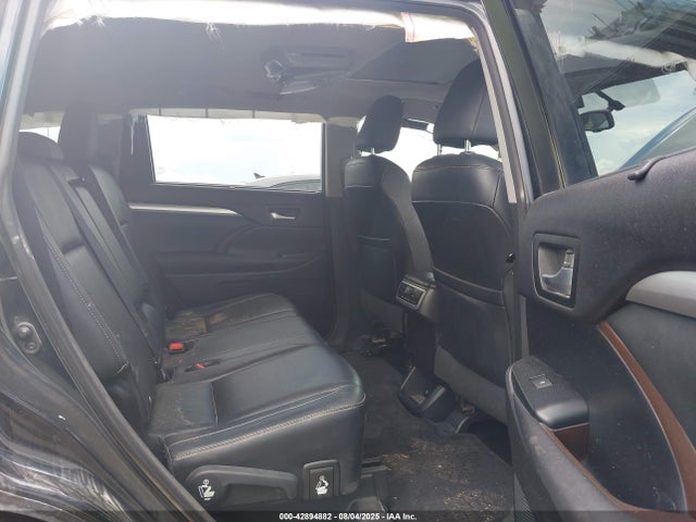 Toyota 2gr-fe 2015 5TDKKRFH2FS050649 Image 8