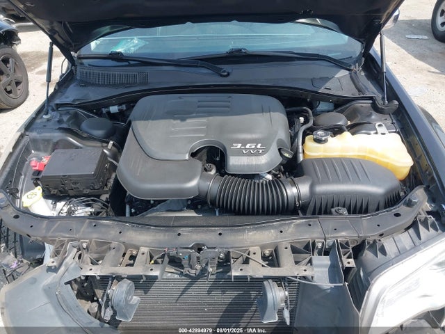 Chrysler 2017 2017 2C3CCAEG0HH645985 Image 10