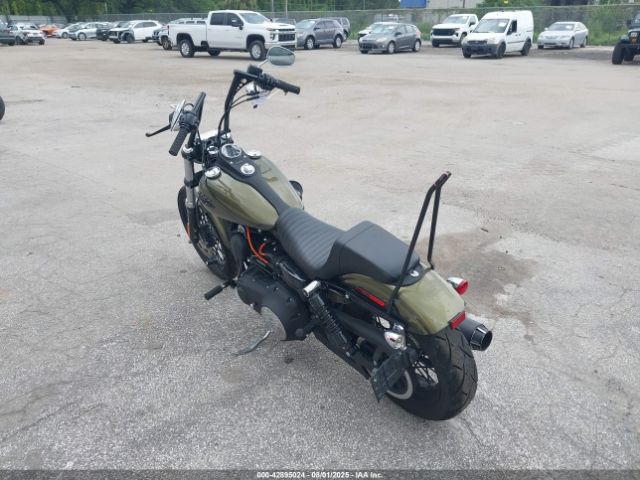 2016 HARLEY-DAVIDSON FXDB 1HD1GXM1XGC319683 Photo 2