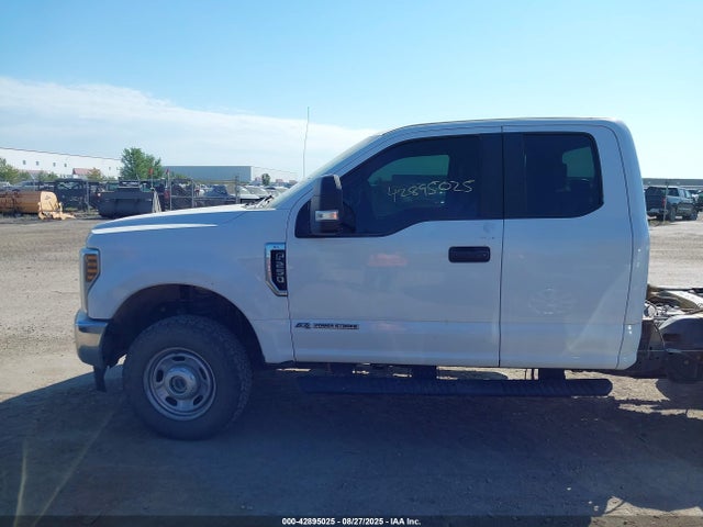 Ford 2019 2019 1FT7X2BT4KEF57481 Image 13