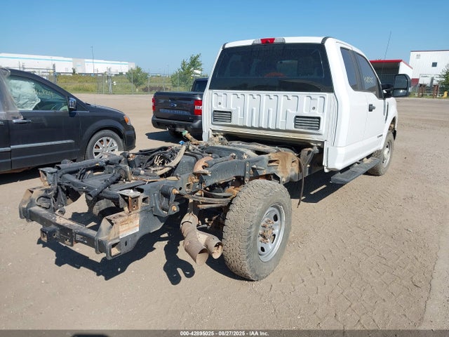 Ford 2019 2019 1FT7X2BT4KEF57481 Image 4