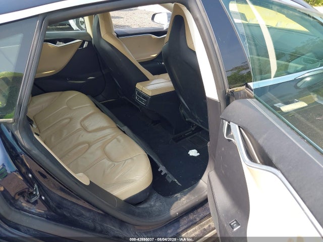 2013 TESLA MODEL S 5YJSA1CN0DFP04516 Photo 7