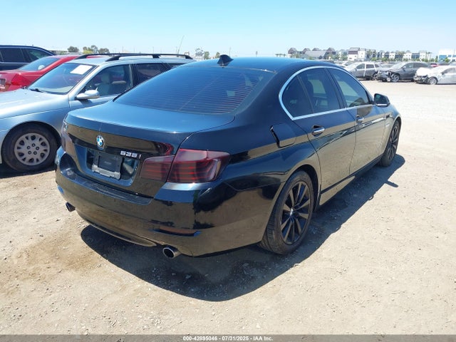 BMW 2016 2016 WBA5B1C58GG133651 Image 4