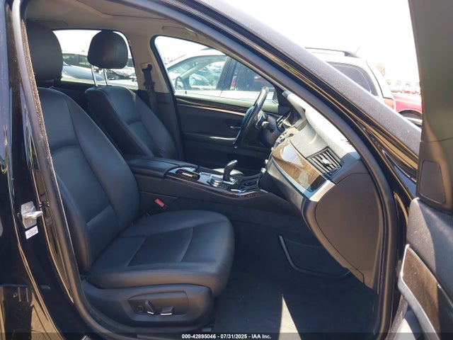 BMW 2016 2016 WBA5B1C58GG133651 Image 5