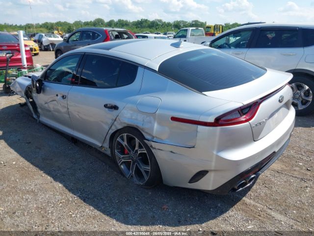 2018 KIA STINGER KNAE55LC7J6023636 Photo 2