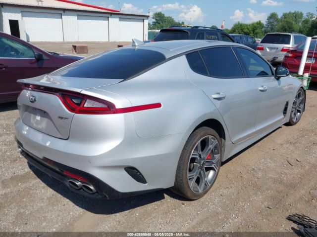 2018 KIA STINGER KNAE55LC7J6023636 Photo 3