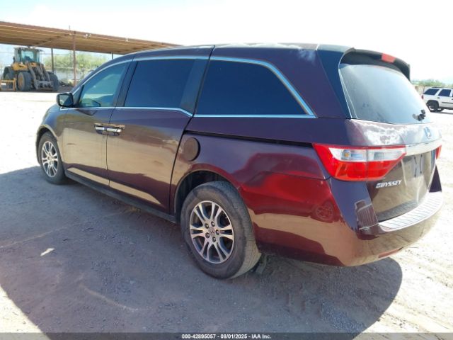 2011 HONDA ODYSSEY 5FNRL5H47BB024299 Photo 2