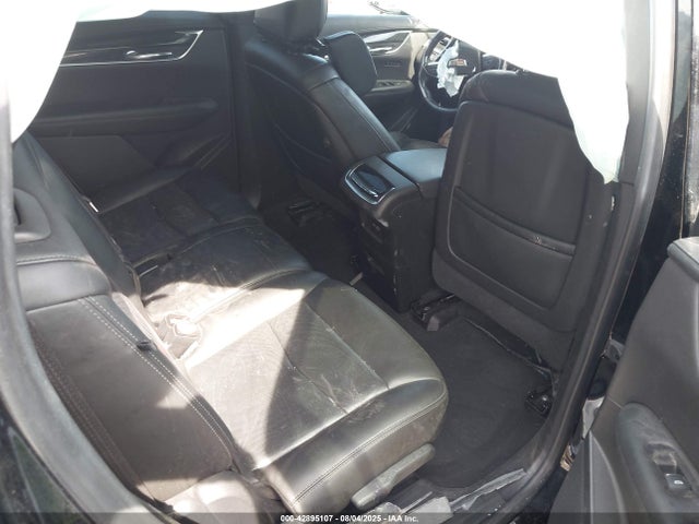 2021 CADILLAC XT6 1GYKPCRS5MZ117823 Photo 7