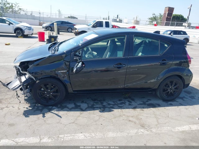 JTDKDTB37G1118332 Toyota 1nz-fxe+1lm