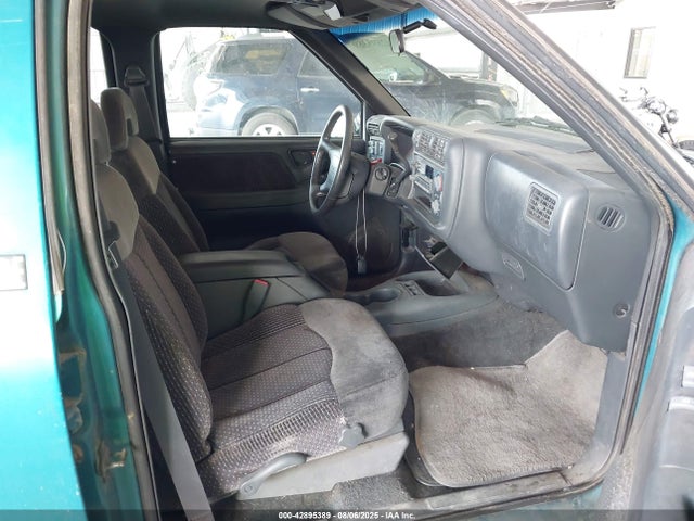 1995 Gmc Jimmy მანქანა იყიდება აუქციონზე, vin: 1GKDT13W8SK544627, აუქციონის ნომერი: 42895389