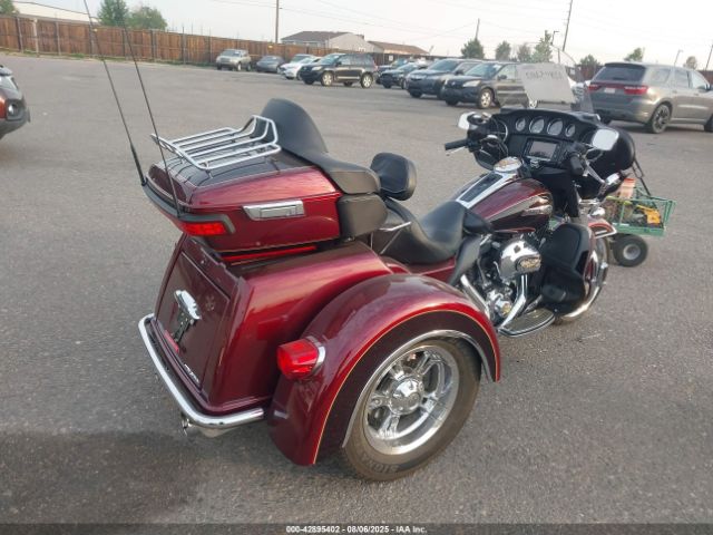 2014 HARLEY-DAVIDSON FLHTCUTG 1HD1MAL18EB856210 Photo 3