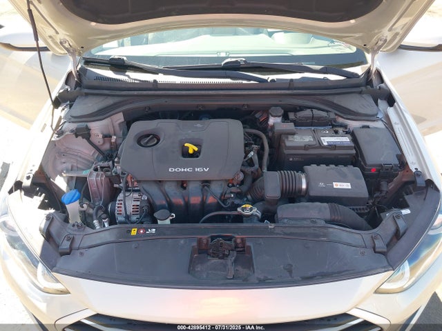 Hyundai Elantra 2017 5NPD84LF1HH088718 Image 10