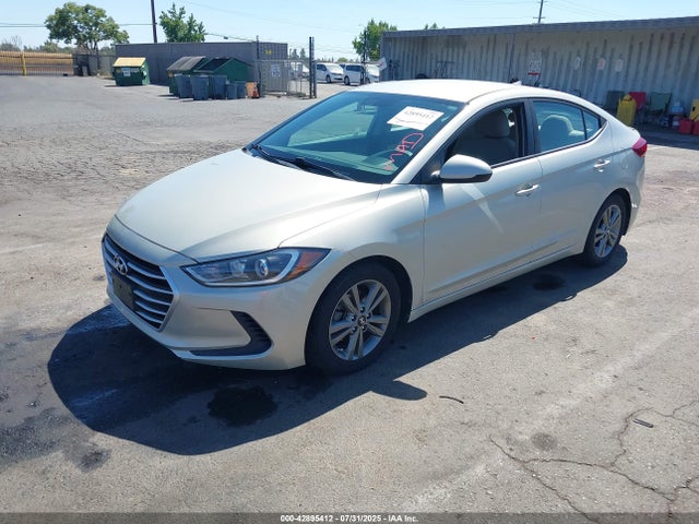 Hyundai Elantra 2017 5NPD84LF1HH088718 Image 2