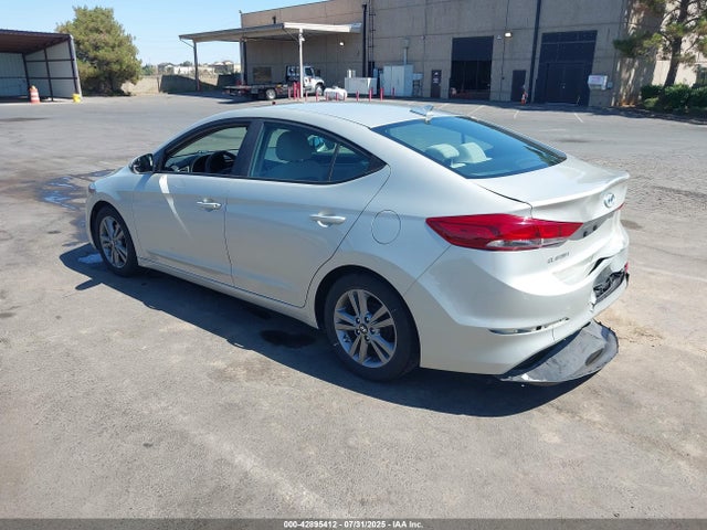 Hyundai Elantra 2017 5NPD84LF1HH088718 Image 3