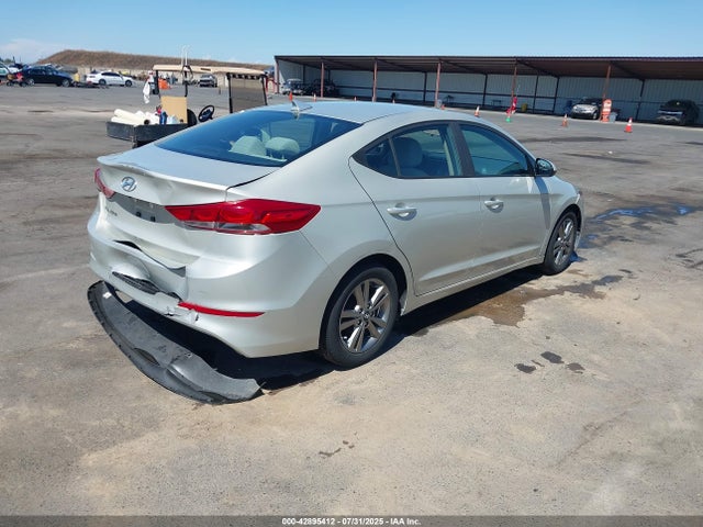 Hyundai Elantra 2017 5NPD84LF1HH088718 Image 4