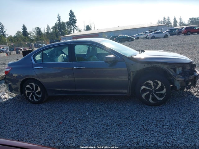 1HGCR2F88GA207236 Honda k24w1