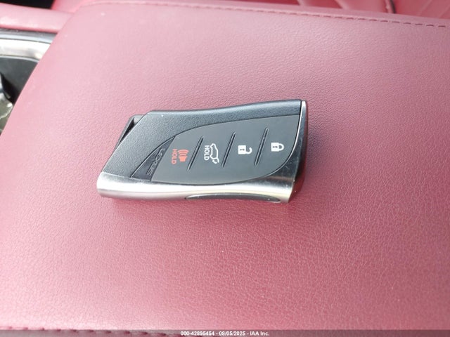 Lexus t24a-fts, 1zm+1ym 2024 2T2BCMEA0RC018585 Image 11