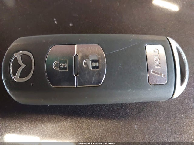 JM1BM1L72E1100923 Mazda pe