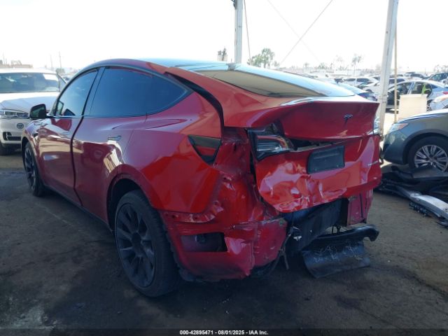 2021 TESLA MODEL Y 5YJYGDEEXMF285369 Photo 2