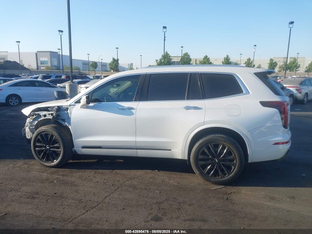 1GYKPDRS3MZ221975 Cadillac lgx