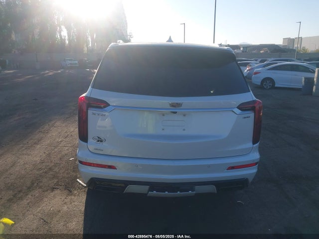 1GYKPDRS3MZ221975 Cadillac lgx