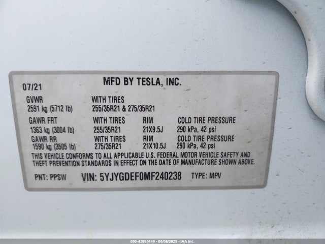 2021 TESLA MODEL Y 5YJYGDEF0MF240238 Photo 8