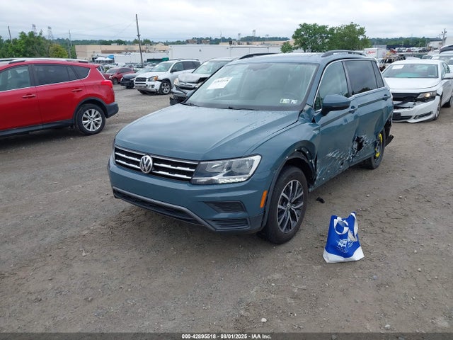 Volkswagen Tiguan 2019 3VV2B7AX8KM174214 Image 2