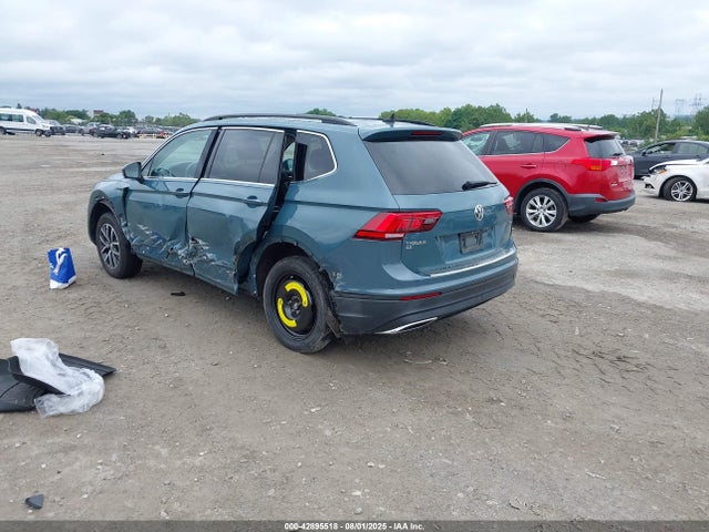 Volkswagen Tiguan 2019 3VV2B7AX8KM174214 Image 3