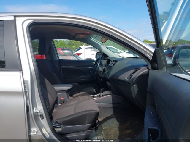 2019 MITSUBISHI OUTLANDER SPORT JA4AP3AU6KU023968 Photo 4