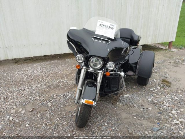 2015 HARLEY-DAVIDSON FLHTCUTG 1HD1MAL18FB859741 Photo 4