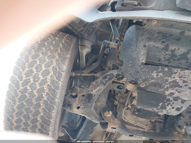 Chevrolet lcv - spark ignited direct injection, variable valve timing, dcvcp, e85 max, e0-e100, alum 2019 1GCGSDEA3K1104139 Image 18
