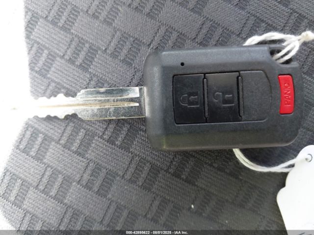 2019 MITSUBISHI MIRAGE ML32A3HJ1KH011715 Photo 10