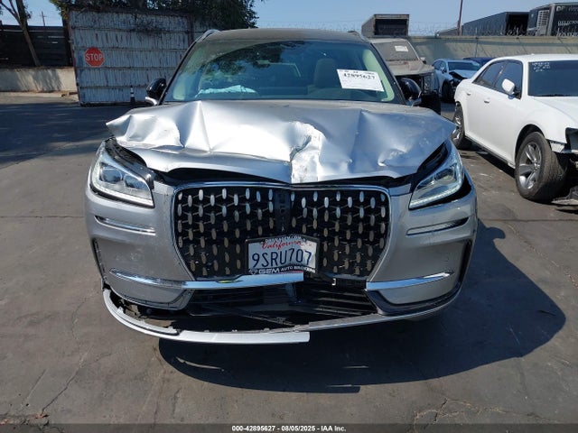 5LMTJ5DZ3RUL17110 Lincoln ivct