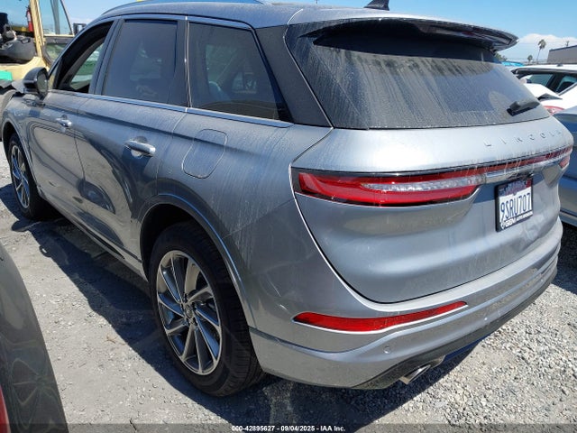 5LMTJ5DZ3RUL17110 Lincoln ivct